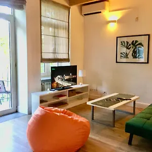Апартаменты The White Loft