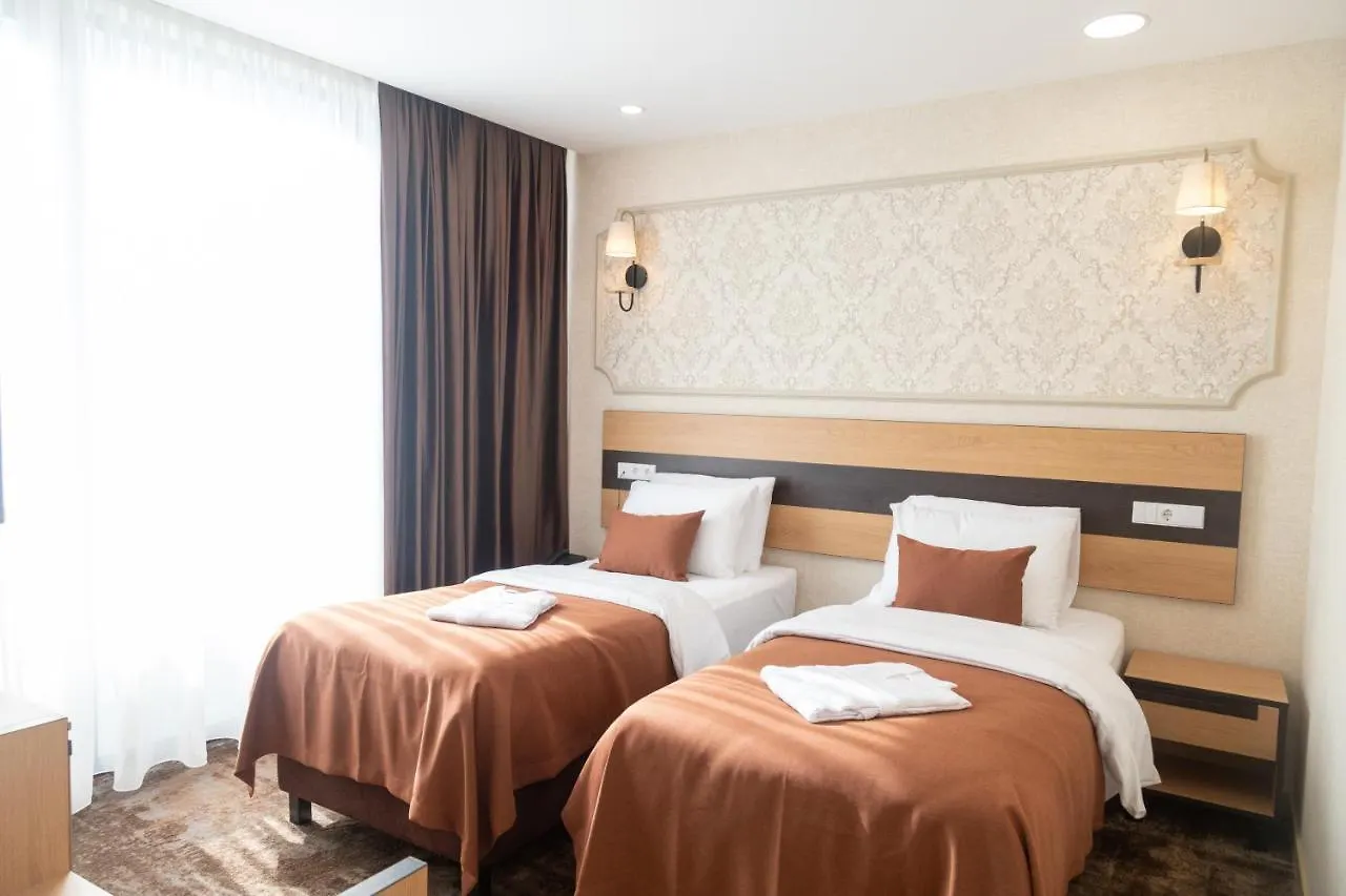 Hotel Solum Roof Top Tbilisi 4*,